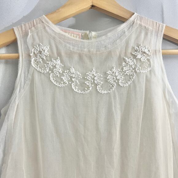 I Pinco Pallino Imelde & Stefano Cavalleri Girls 8 Cream Beaded Shift Mini Dress - Picture 3 of 12